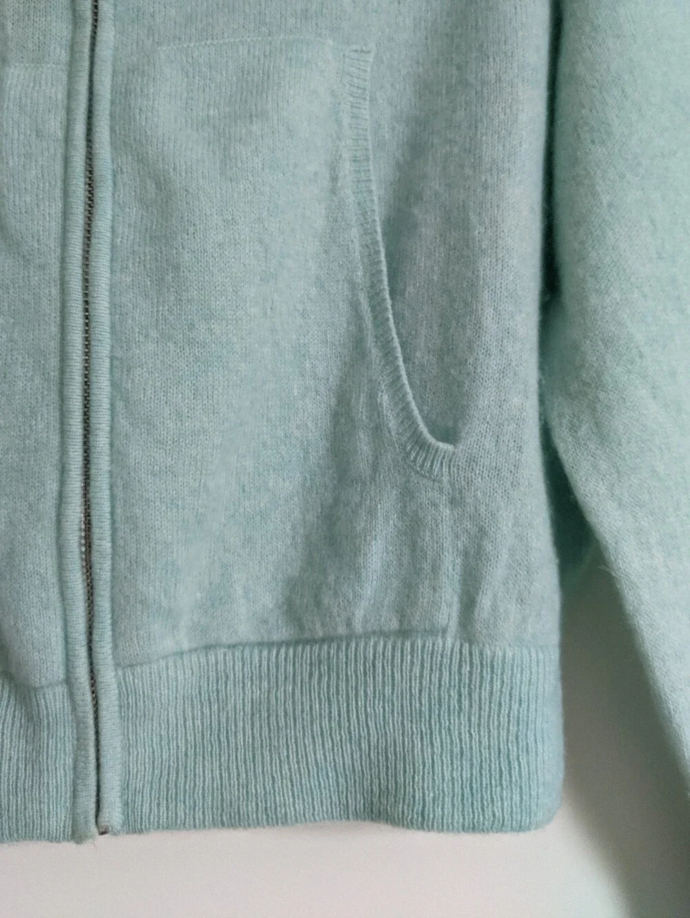 CRUSH .Mint Zip-Up Hooded SWEATER